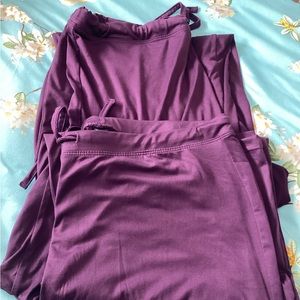 Woman’s size medium set of 2 soft easy care pajama pants